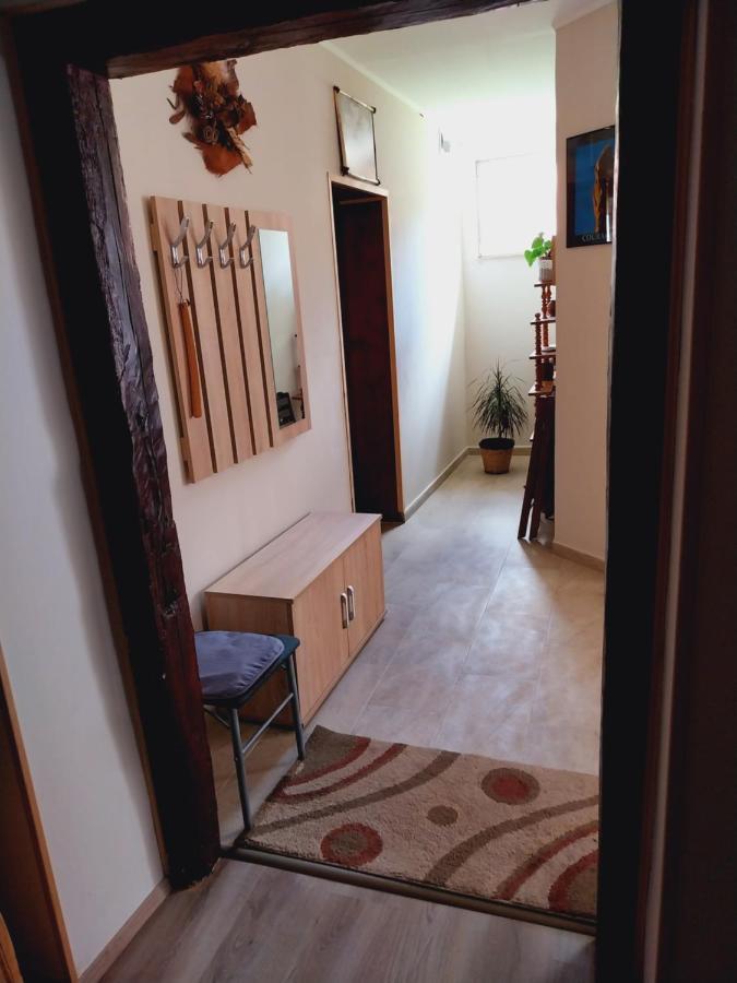 Lovas Vendégház Obanya Exterior foto